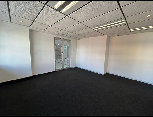 224M² OFFICE TO LET IN SANDTON CENTRAL